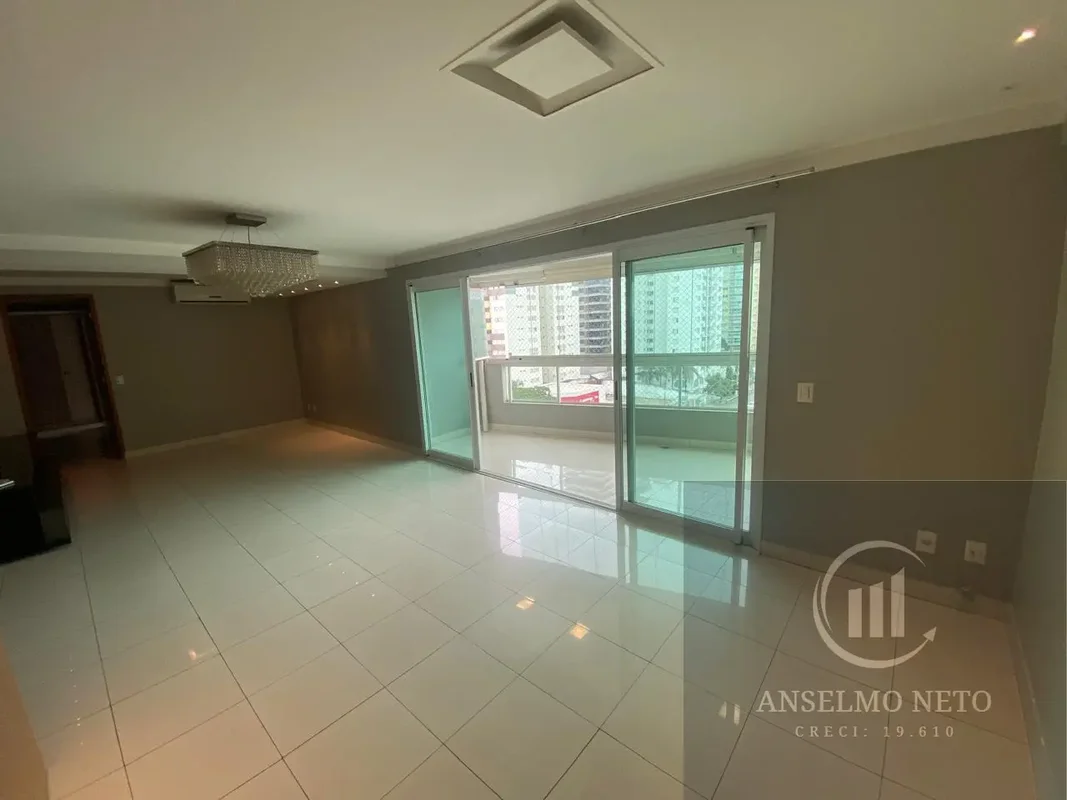 Apartamento com 163 m2 T-48 desocupado prédio tem 12 anos no baixo bueno próximo...