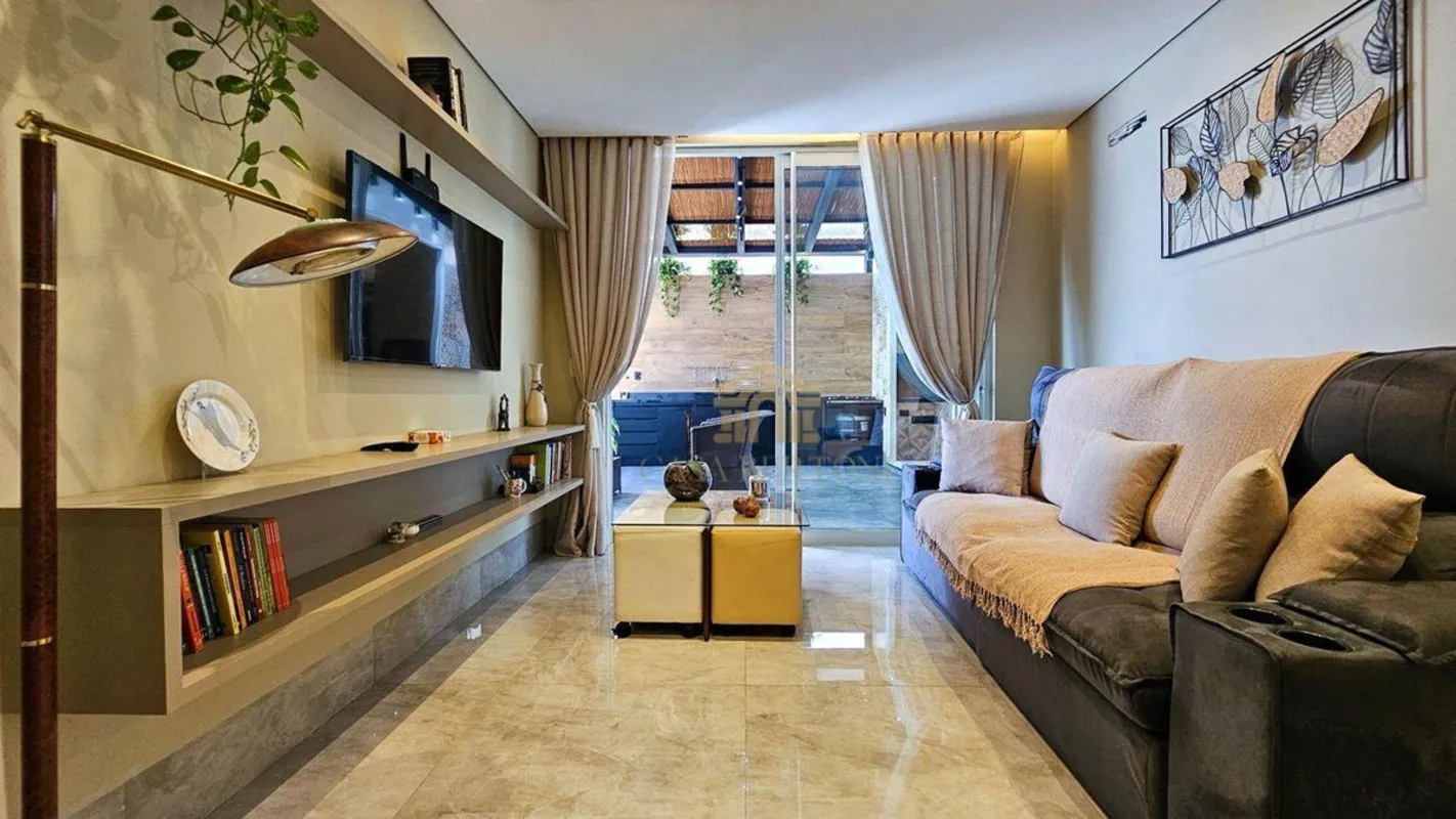 CASA 3 QUARTOS CONDOMÍNIO PADRÃO AMERICANO PISCINA SAUNA ESCRITURA PÚBLICACasa a...