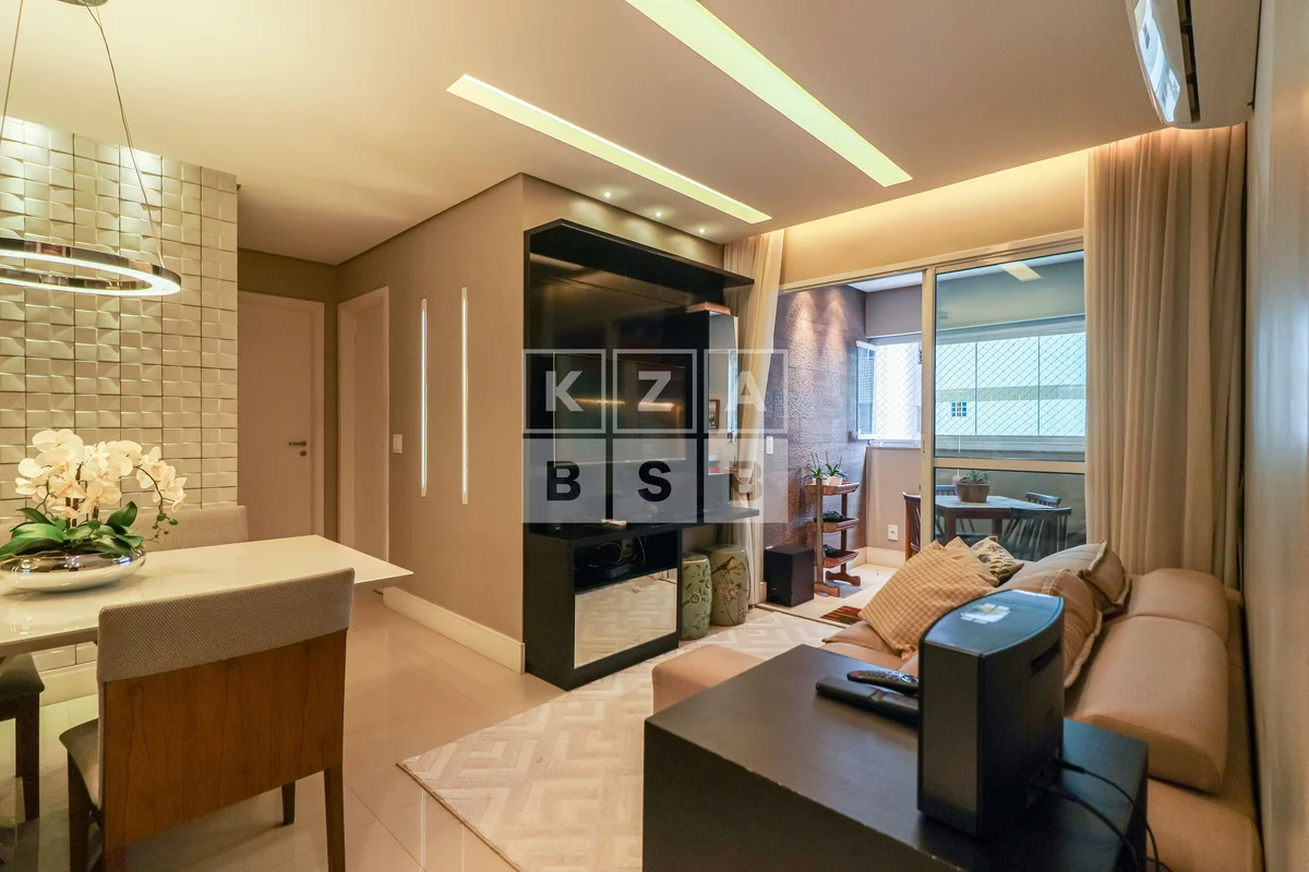 Localizado no Mozart Residence, na Rua 31 Sul, este apartamento de 64m² passou p...