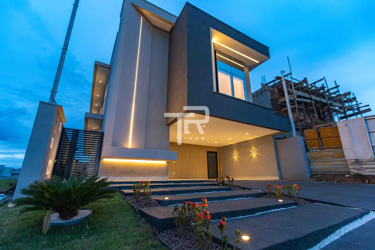 Sobrado Novo 4 quartos - Condomínio Jardins Parma240,88m² de área construída em ...