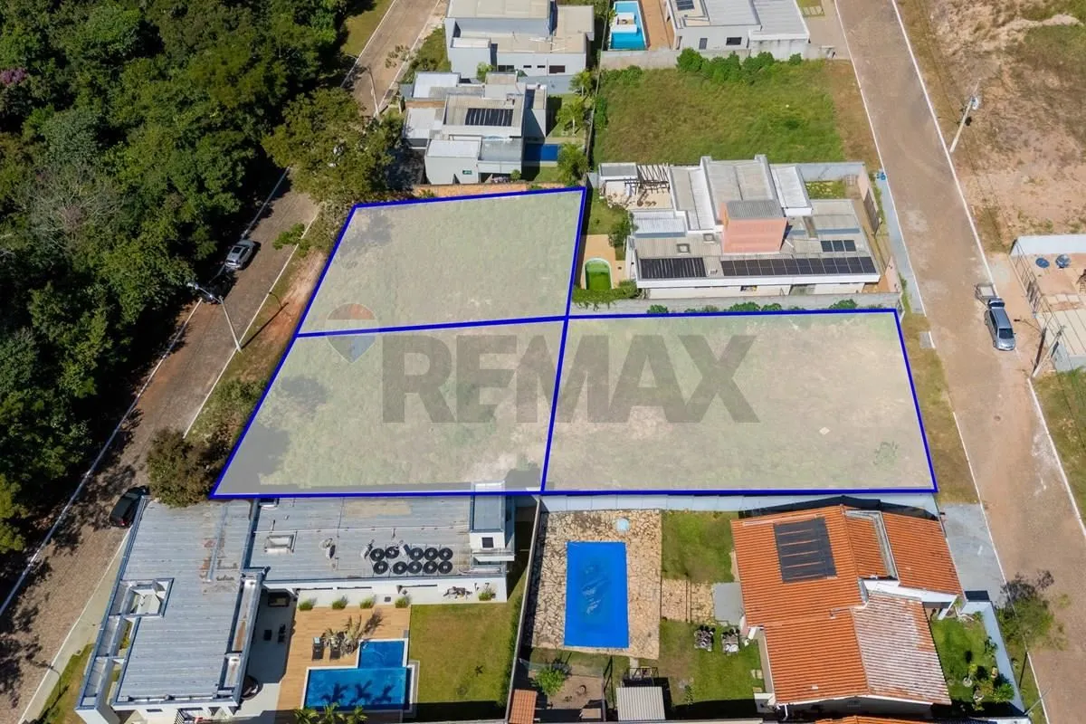 Terreno totalmente plano com 600m² de área total, no Residencial Vila Garden, Ja...