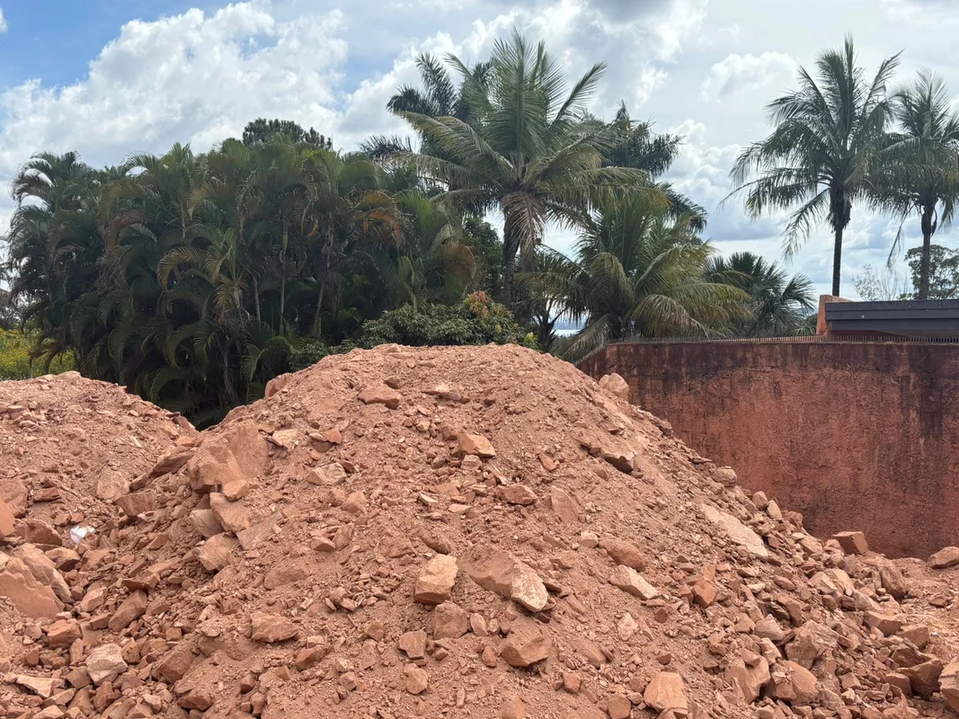 Excelente oportunidade para investir ou construir em uma das regiões mais nobres...
