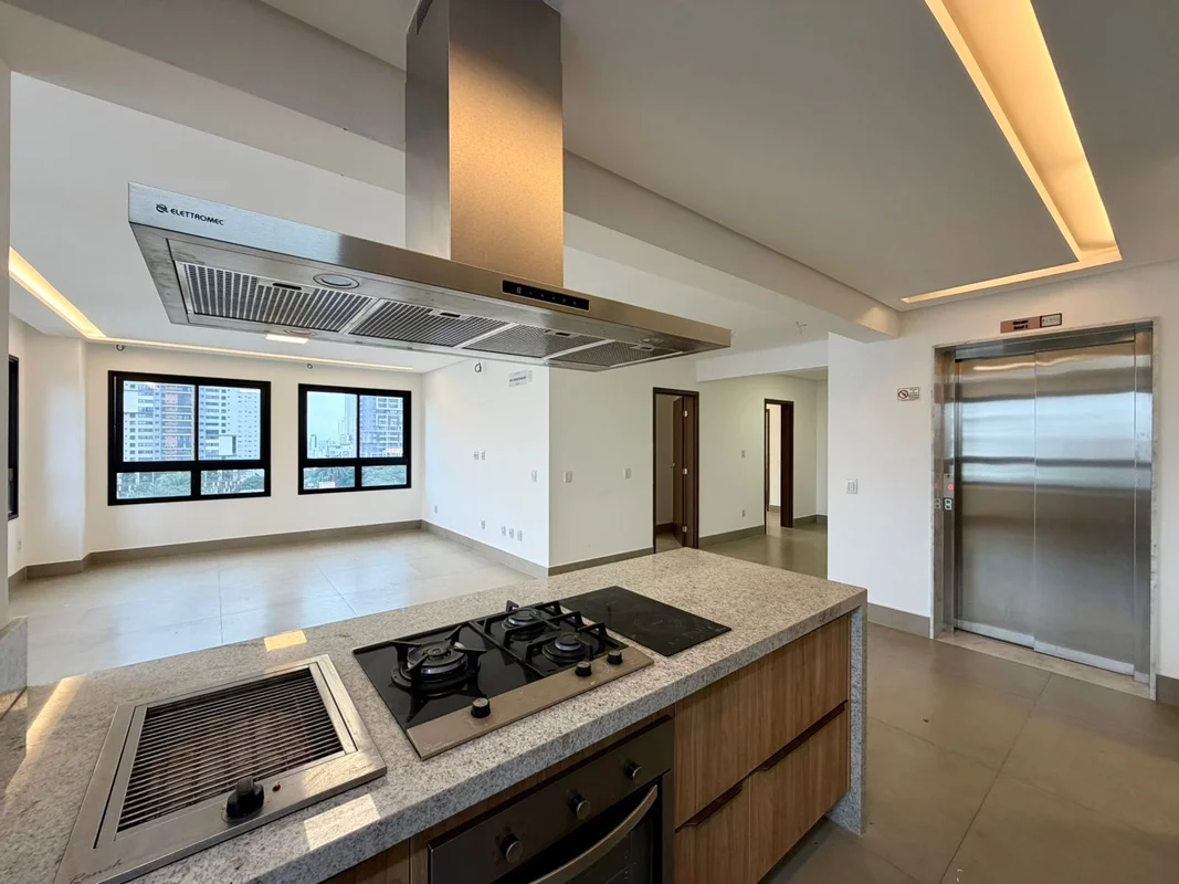 Descubra um excelente apartamento no coração do Setor Bueno, em Goiânia, localiz...