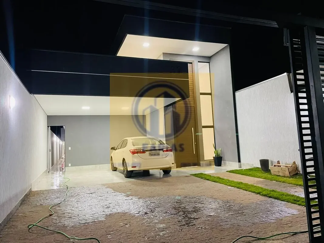 Belíssima casa na rua 10/12 em Vicente Pires, casa moderna e com alto padrão de ...
