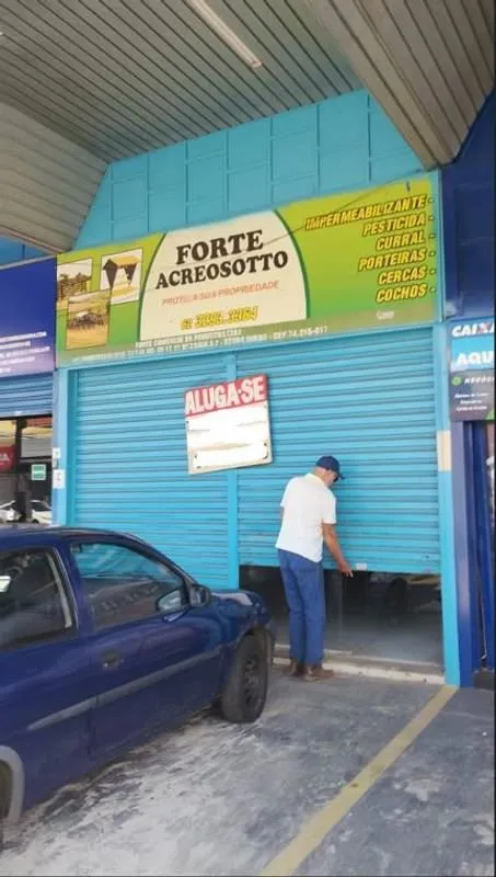 SALA COMERCIAL com Mezanino, 2 Banheiros em uma excelente localização, área de f...