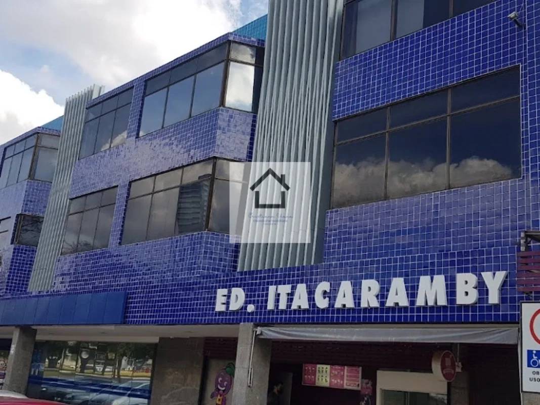 CRISTIANE VIANA VENDEQSD 20 ED. ITACARAMBYSala de aproximadamente 90m² à venda n...