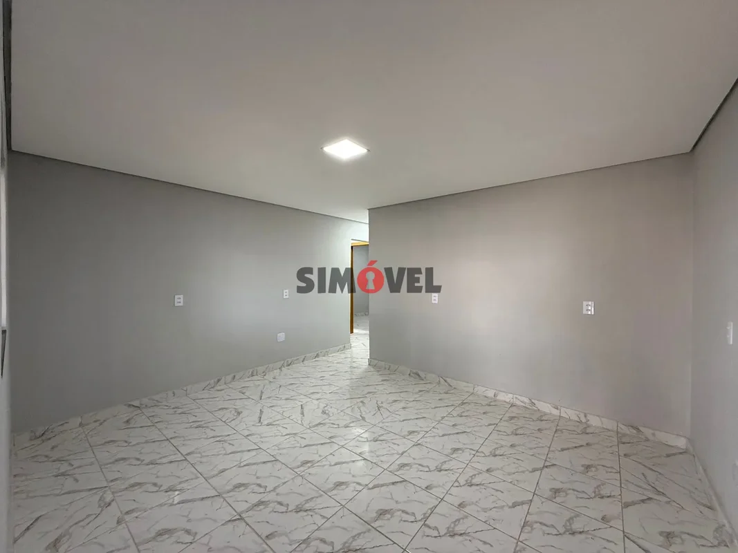 150m², 2 quartos, suíte, próxima ao Corpo de Bombeiros R$: 380.000 e Aceita Fina...