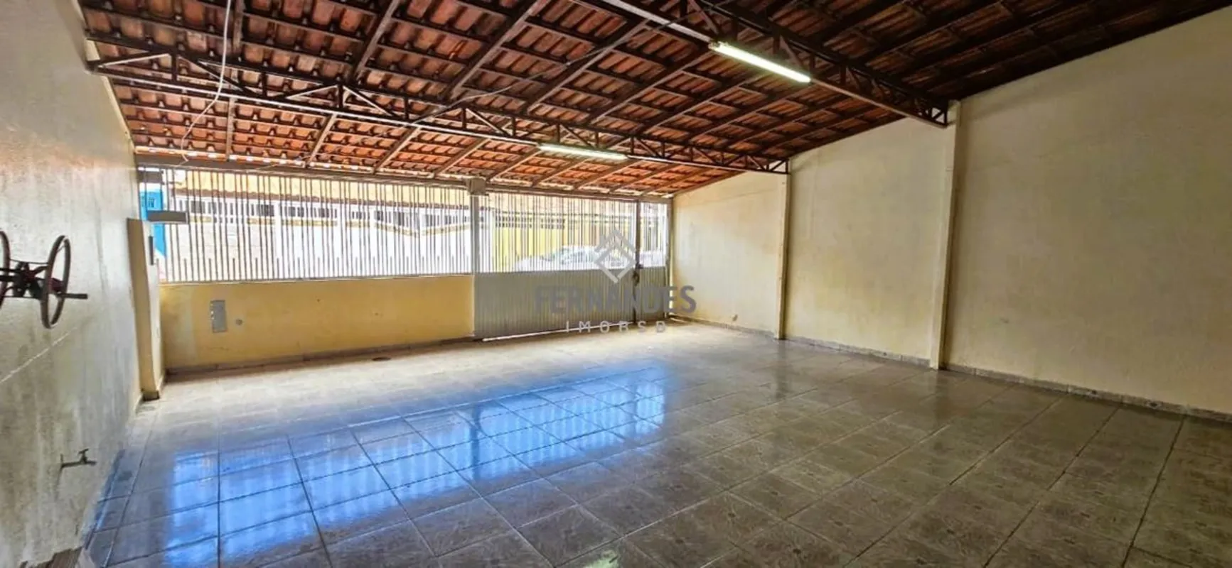  CASA ESPAÇOSA NA QR 210 - ACEITA FINANCIAMENTO R$ 385.000 Aceita financiamento ...