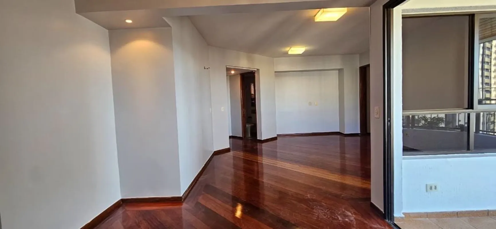 Viva com conforto e praticidade no Setor Pedro Ludovico, uma das regiÃµes mais e...