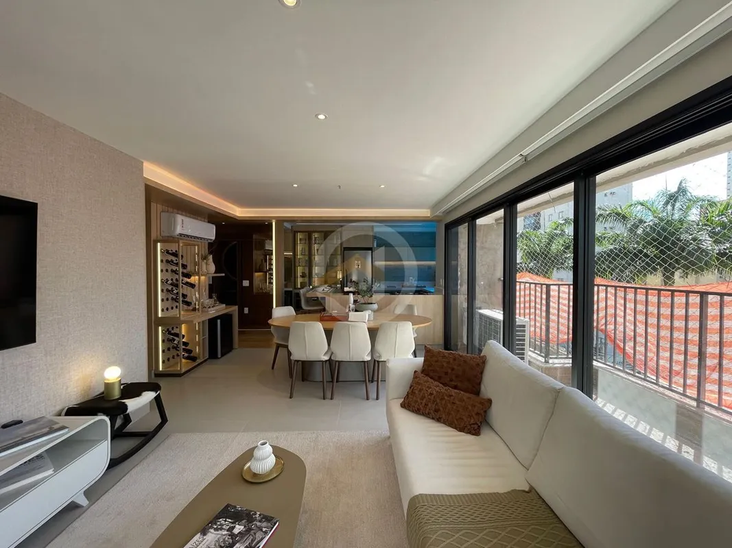 Apartamento no alto do setor bela vistavista da regiao do serrinhaSao 3 suites p...