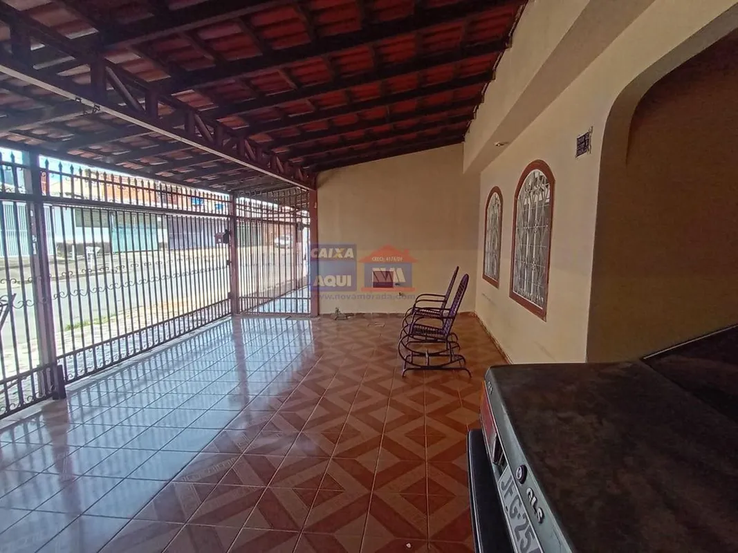 Casa à venda QNN 20 Ceilândia Sul (Guariroba)140m² de terreno 03 quartos 01 suít...