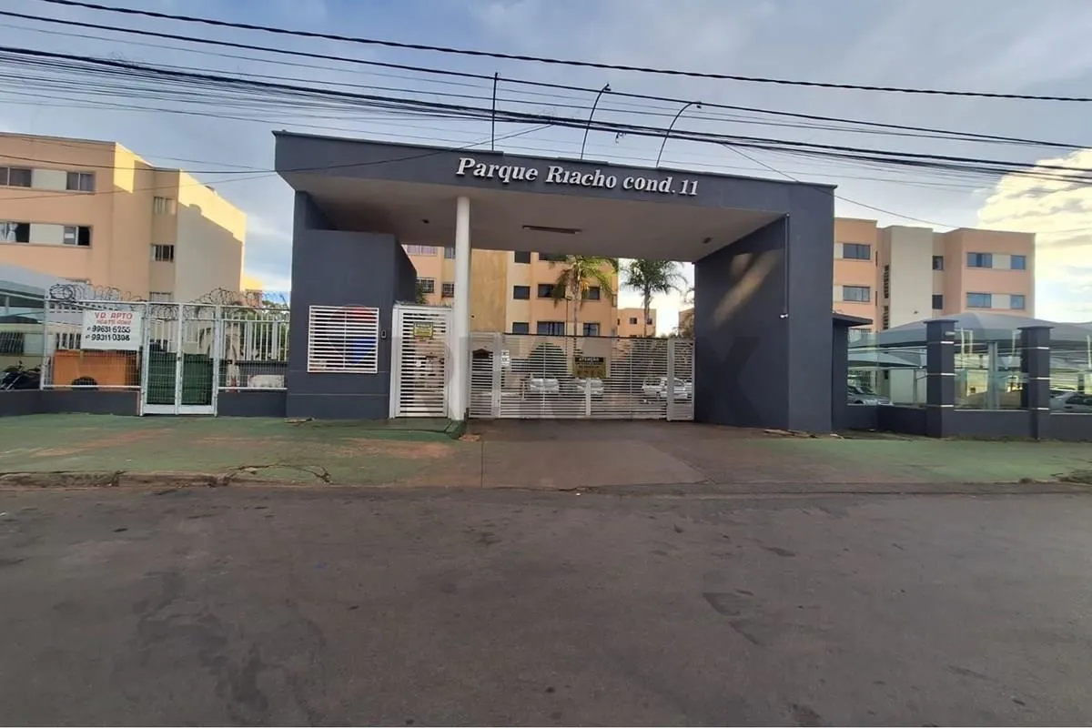 APARTAMENTO 2 QUARTOS À VENDA NO PRIMEIRO ANDAR - CONDOMÍNIO 11LAZER COMPLETO CO...