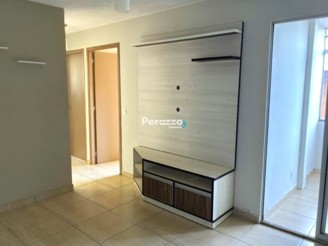 Ótimo Apartamento Térreo de 2 Quartos Localizado na QC 14 por R$2.800,00 TAXA DE...