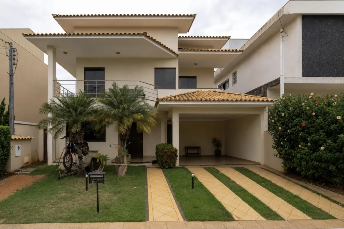 OPORTUNIDADE MESMO!SOBRADO JARDINS MÔNACO 4 Suítes (Suite master com hidromassag...
