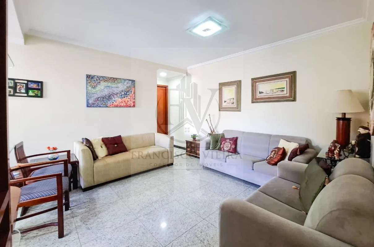 Descubra um excelente apartamento de 3 dormitórios, com suíte, na privilegiada S...