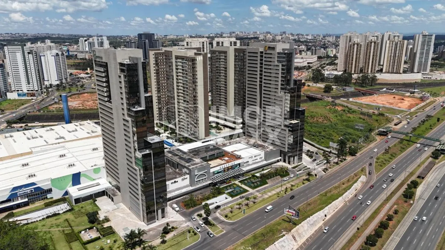 CRISTINA (61) 99905-3857 - VENDE | DF CENTURY PLAZA - APTO. 01 QUARTO C/ VG PRIV...