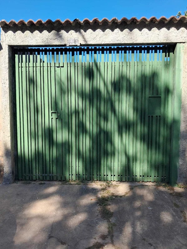 Otimo lote Linear de 126m2 - sendo 7 metros frente por 18 metros laterais - Escr...