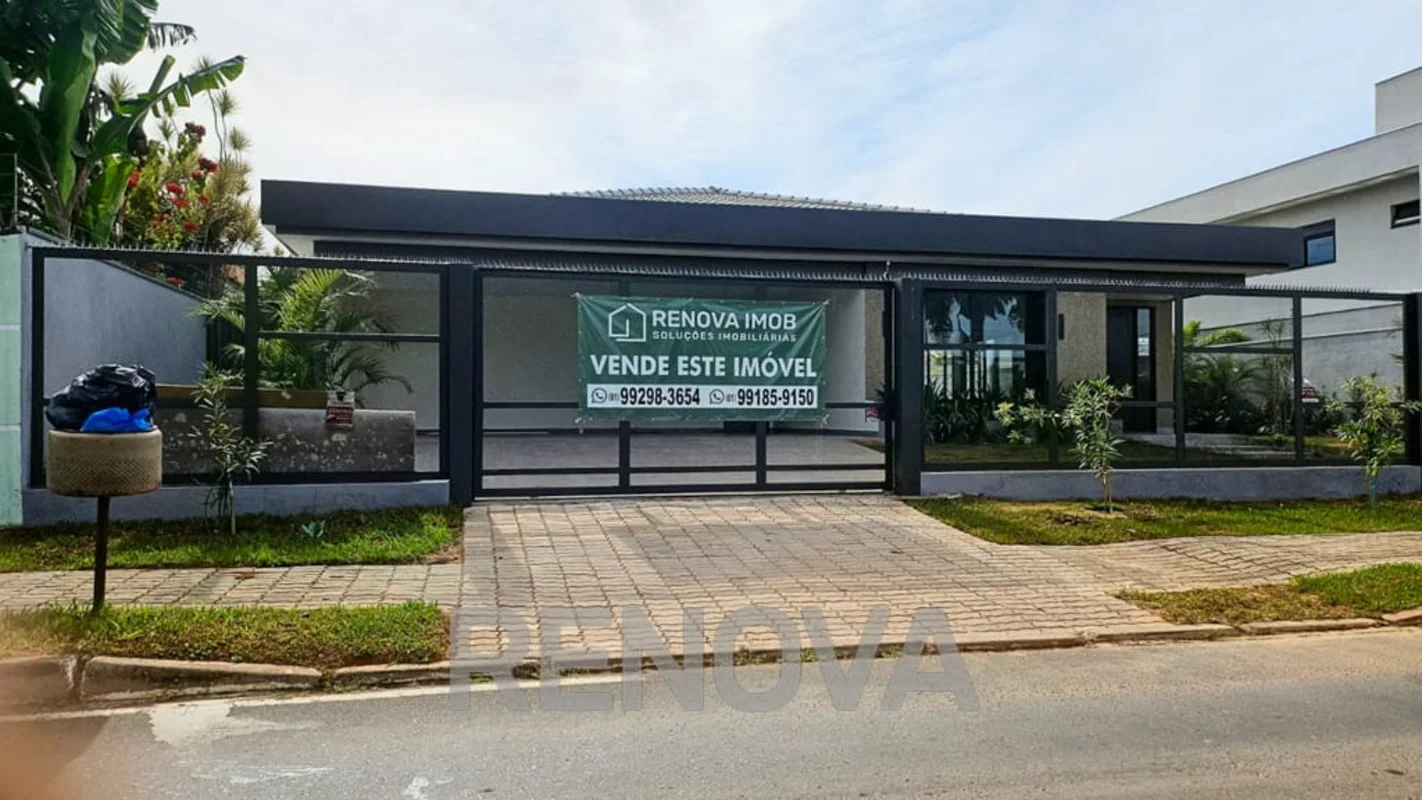 Casa térrea nova com 300 m² de área construída e terreno de 750 m², localizada n...