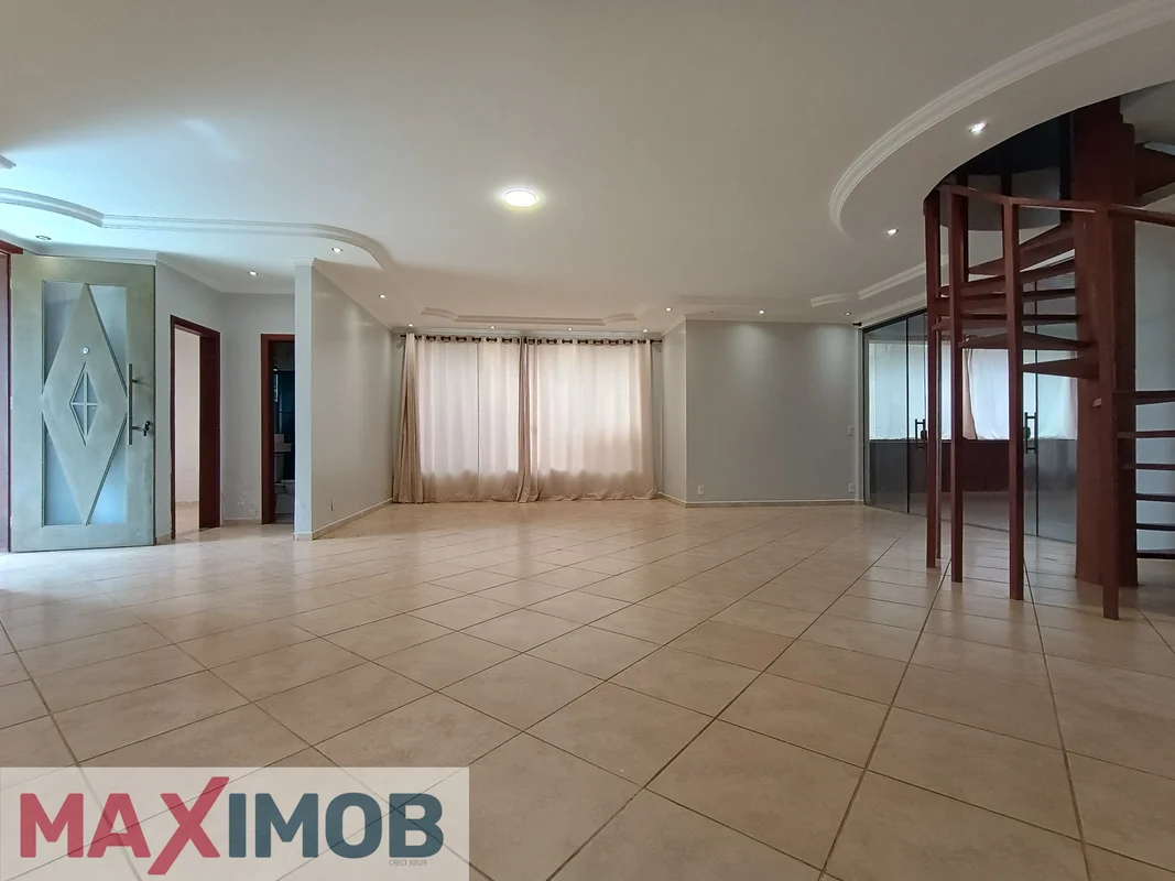 SMPW Quadra 23 conjunto 1, casa térrea com 05 suítes todas com armários, sala am...