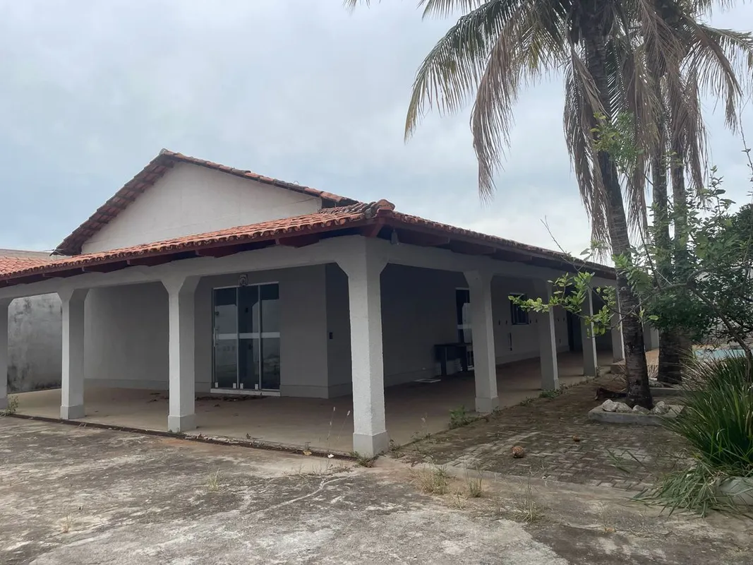 Casa de 250 mÂ² em terreno de 423 mÂ², com 03 quartos, sendo 01 suÃ­te. ImÃ³vel ...