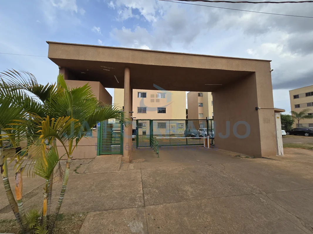 OPORTUNIDADE DE MORAR NO RIACHO FUNDO IIAPARTAMENTO LOCALIZADO NO TÉRREO:SALA DO...