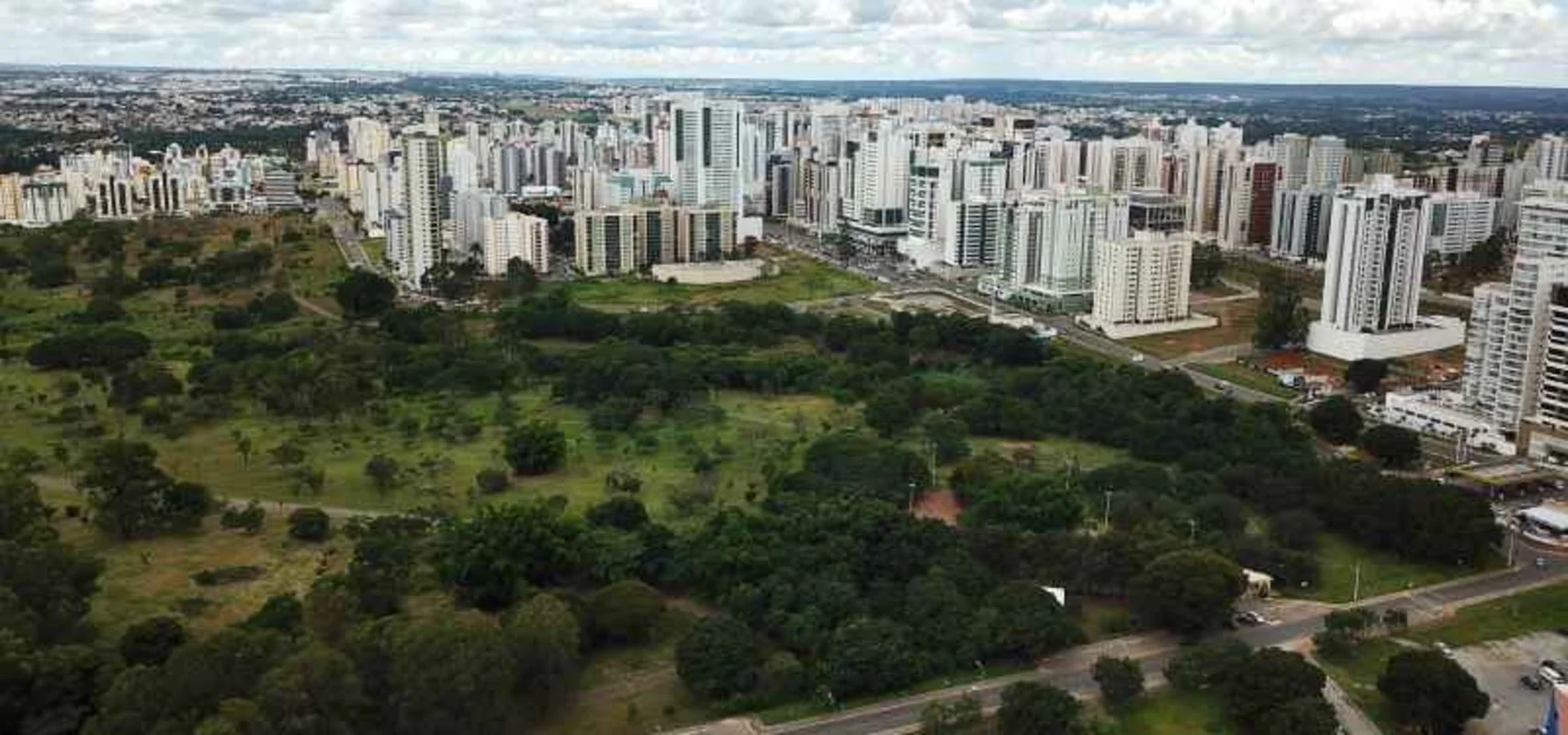 Descubra um apartamento de alto padrão na Alameda das Acácias Quadra 107, no NOR...