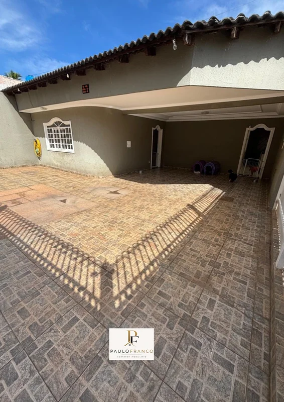 OPORTUNIDADE NA QR 405CASA DE 3 QUARTOS DE ESQUINATODA NA LAJEACEITA FINANCIAMEN...