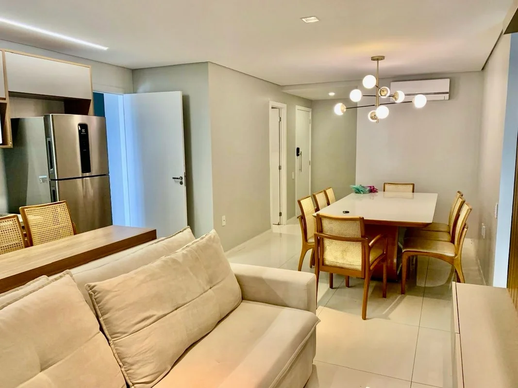 Conquiste conforto e praticidade em um apartamento acolhedor na Rua Mário Bitar,...