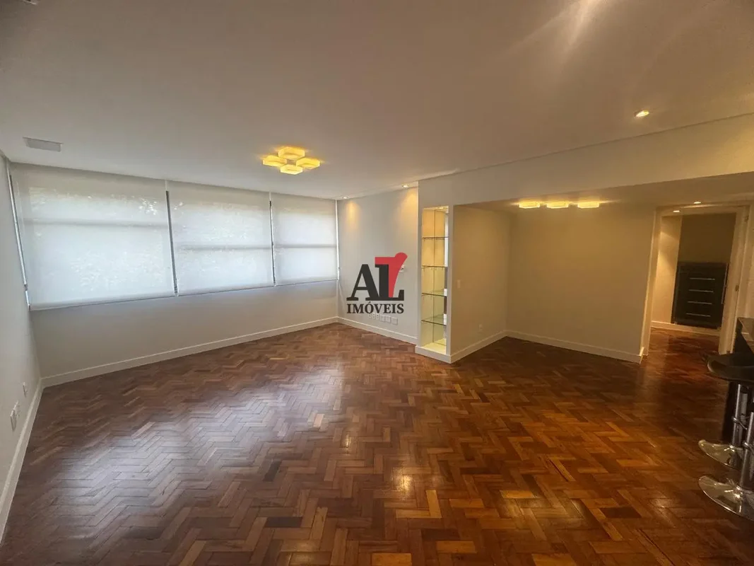 Apartamento Exclusivo à Venda – SQS 303 More em uma das quadras mais valorizadas...