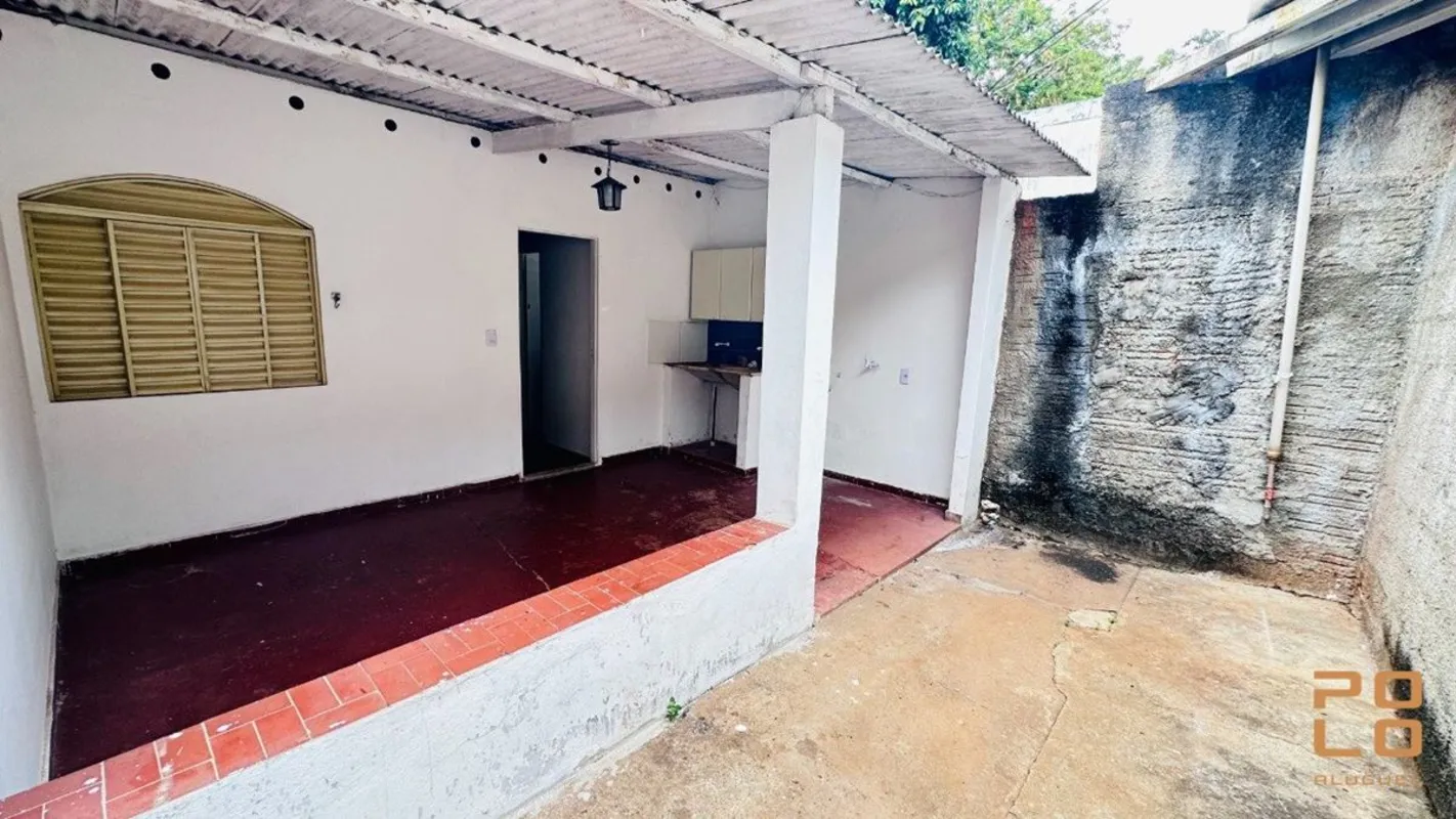 Barracão para alugar no Setor Bueno, em Goiânia/GO, com 70 m².O imóvel possui sa...