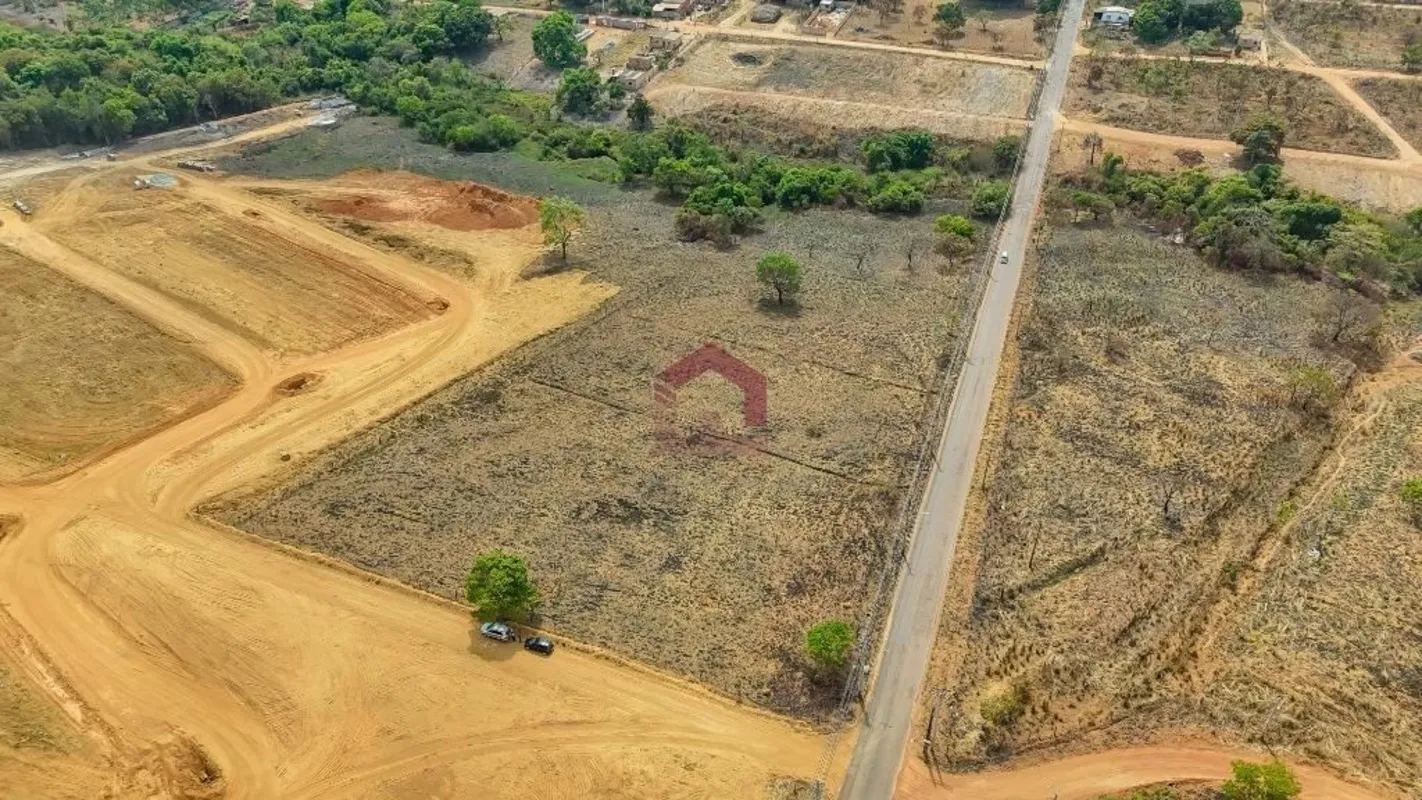 Fernandes & Coelho Imóveis vende área urbana de 12.903m² no Jardim Luzília, em L...