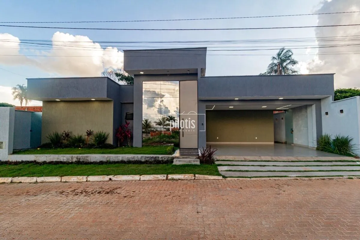 Casa em Condomínio com Lazer Completo e Localização PrivilegiadaSe você busca co...