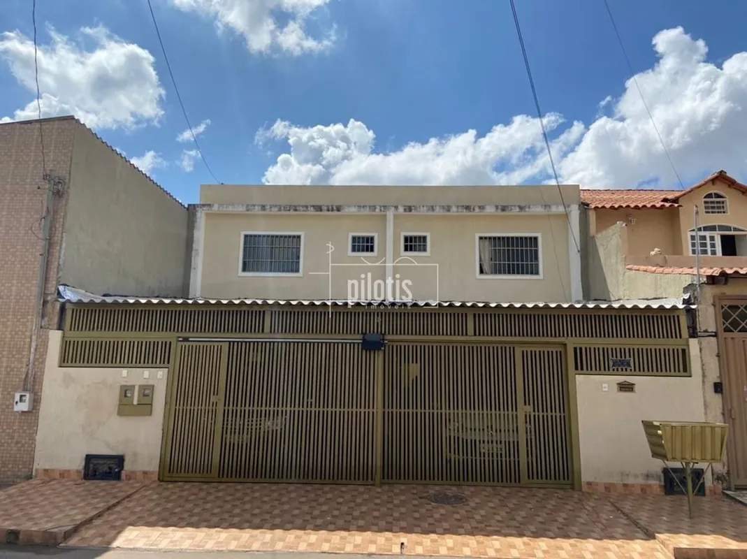 IMÓVEL TRANSFORMADO EM 1, MAS COM POSSIBILIDADE DE REVERTÊ-LO!Se você busca um i...