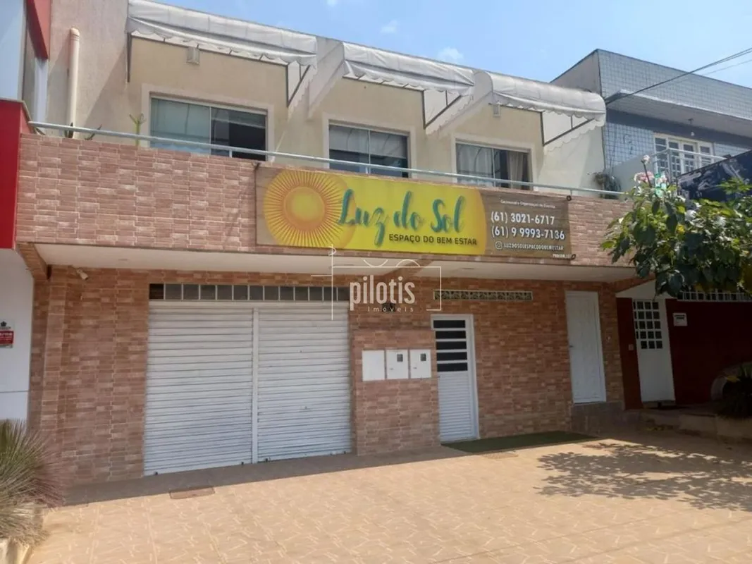  Pilotis imóveis vende excelente prédio no Sudoeste;Imóvel dispõe de:- 360m2 de ...