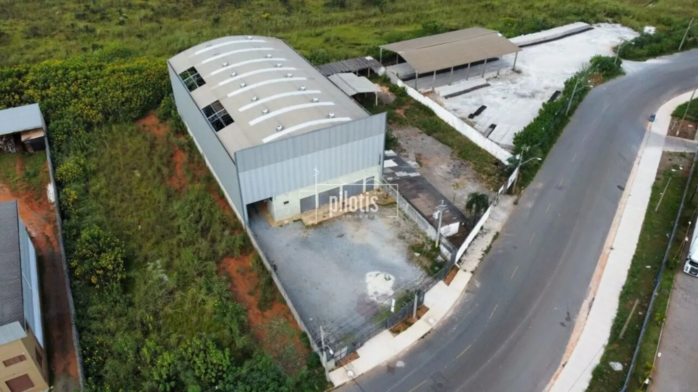 POLO JK - Excelente Galpão no Polo de Desenvolvimento JK!Terreno com 1830m² 1.08...
