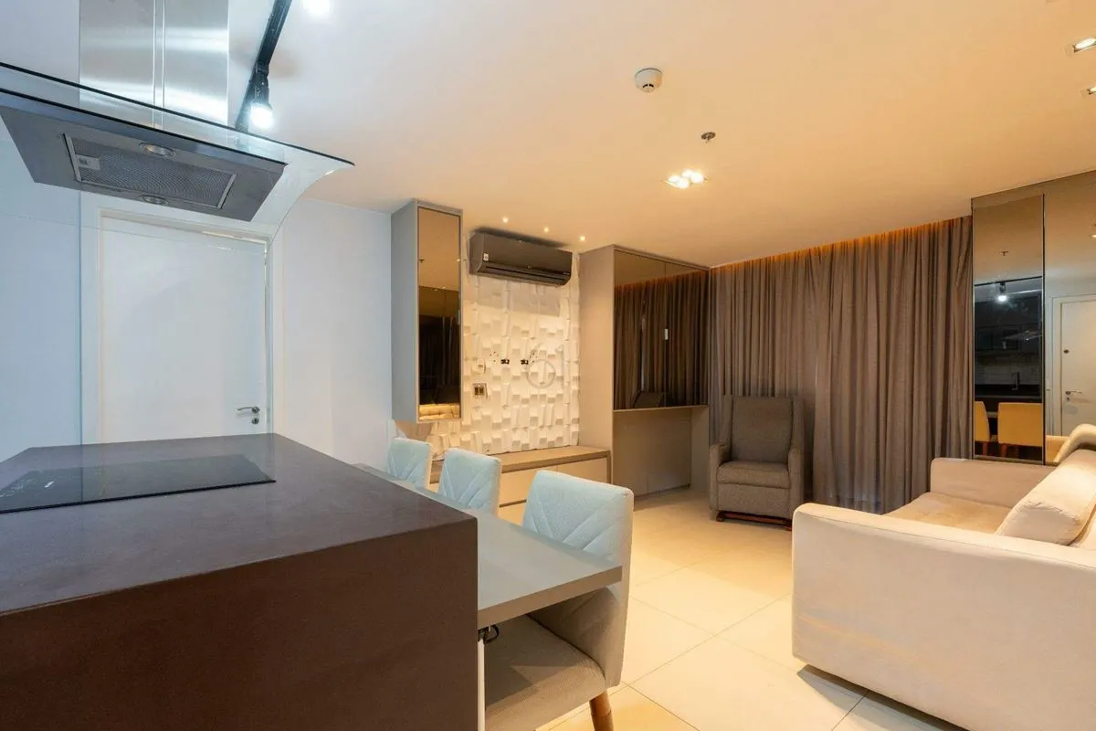 Apartamento semimobiliado e reformado, com projeto funcional e acabamentos conte...