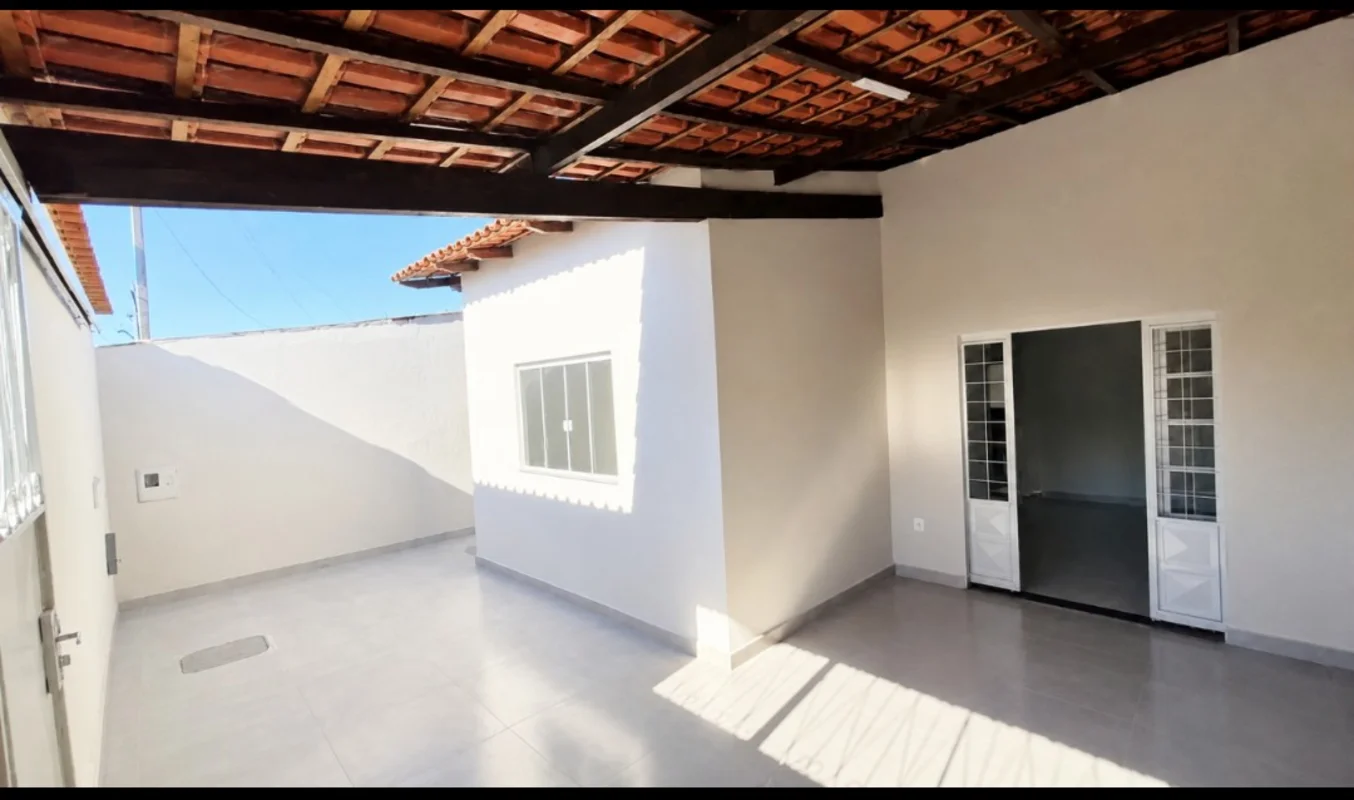 CASA EM SOBRADINHO II AR 5, Conjunto 6– Localização privilegiada, ao lado de pon...