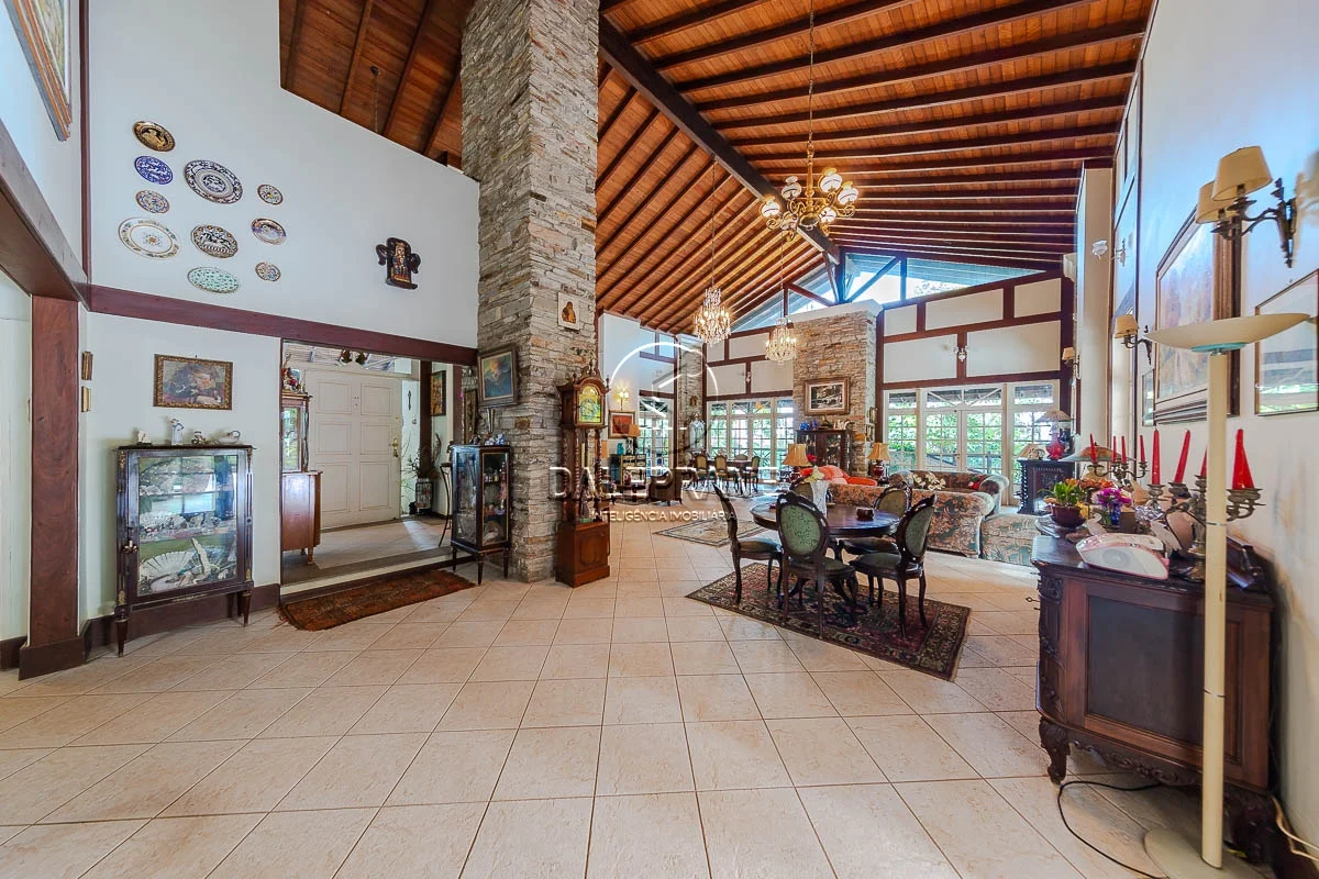 CASA IMPONENTE | 4 SUÍTES | PISCINA | ESPAÇO GOURMET | VILLE DE MONTAGNE | CASA ...