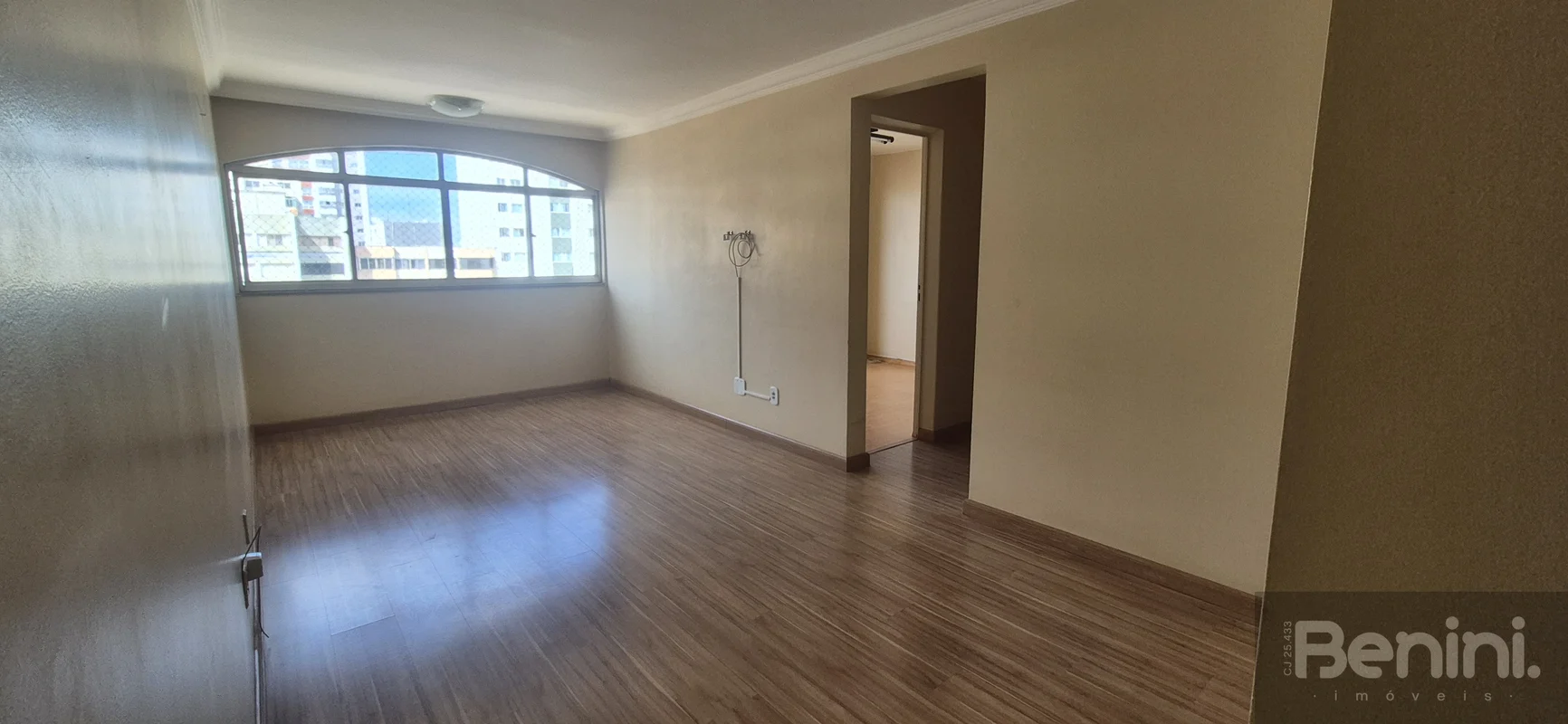 VENDO APARTAMENTONO HALLEY, CNB 5!APARTAMENTO À VENDAEM TAGUATINGAAPARTAMENTO CO...