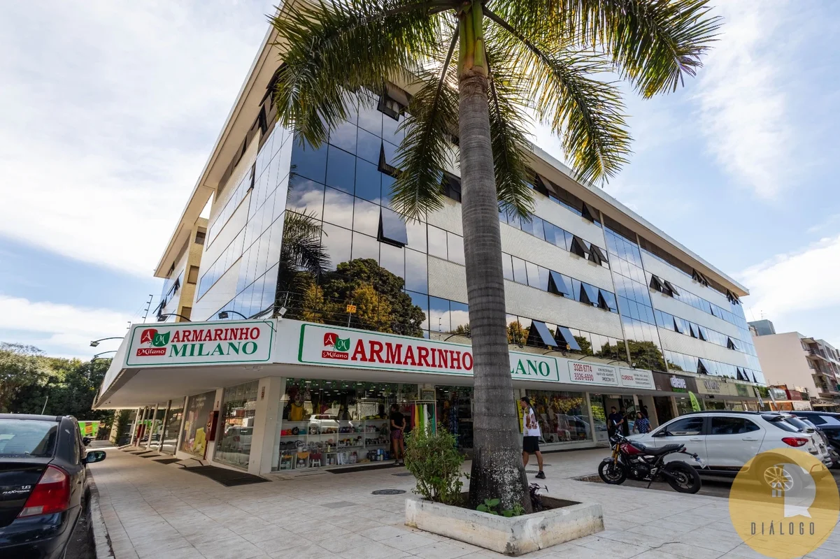 Maravilhosa Kitnet com 31m².Imóvel reformado e mobiliado na Asa Norte 708/9 Nort...