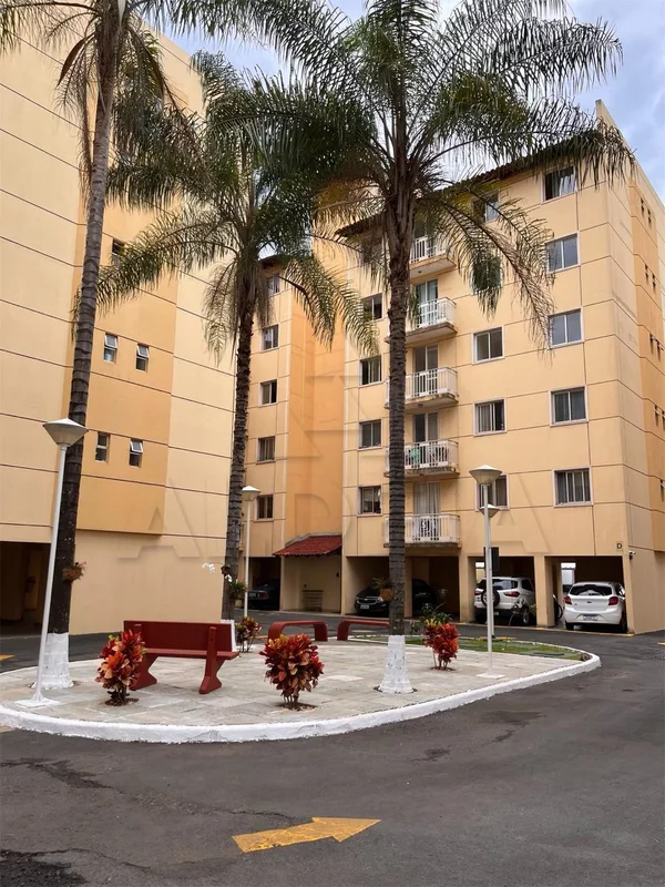 Edificio Ouro verde Apartamento composto por: - 02 quartos; - Sala moderna com p...