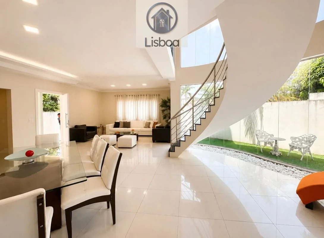Uma casa ampla, sofisticada e pensada para quem busca conforto, exclusividade e ...