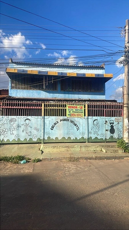 Oportunidade Sobrado QNN 20 (COM HABITE-SE) LOTE 144 M²Pavimento Térreo Garagem ...