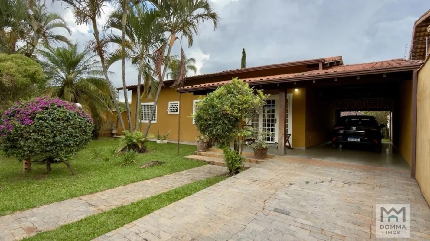 CASA À VENDA NA RUA 8 DA VICENTE PIRES CONDOMÍNIO FECHADO 3 QUARTOS PISCINA E CH...