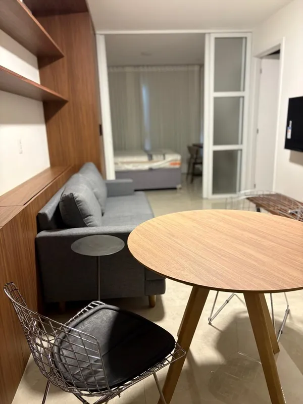 Excelente apartamento NOVO, planejado, mobiliado, localizado próximo à comércio ...