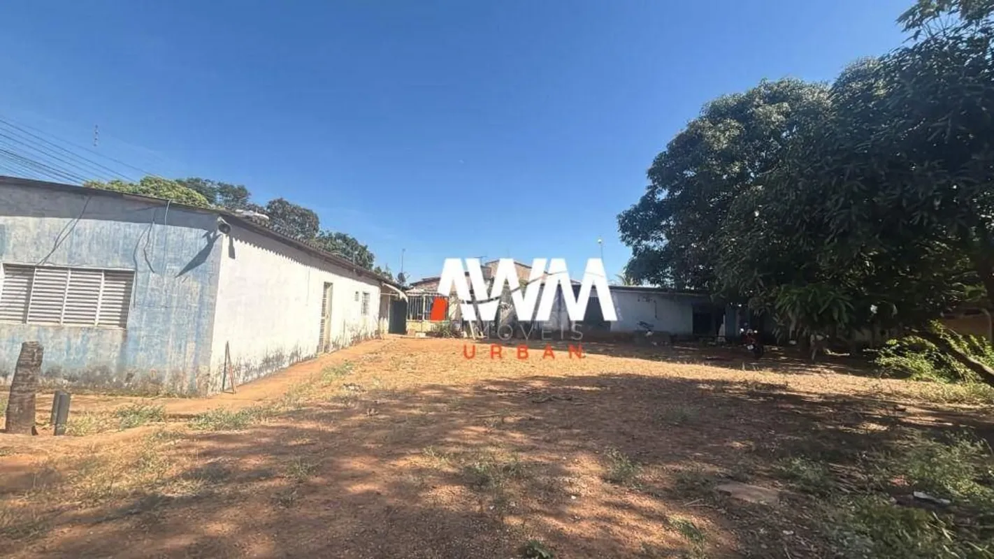 Lotes à venda no Jardim Helvecia.Terreno com 453m² cada , sendo 15,107m² de fren...