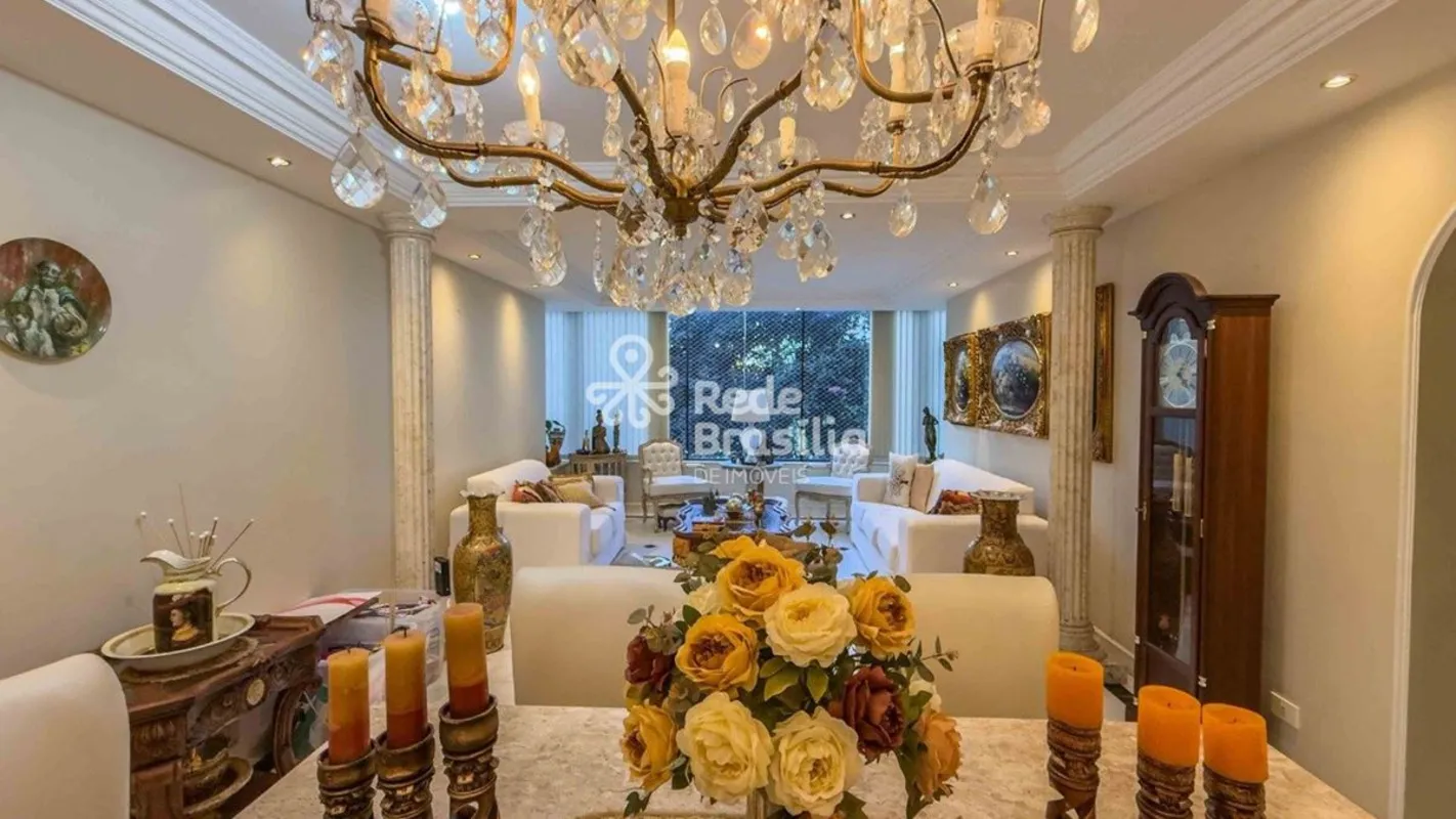 Elegância, conforto e exclusividade se encontram neste belíssimo apartamento na ...