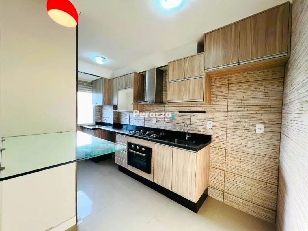 Lindo Apartamento de 2 Quartos Localizados na QC 11 nos Jardins Mangueiral por R...