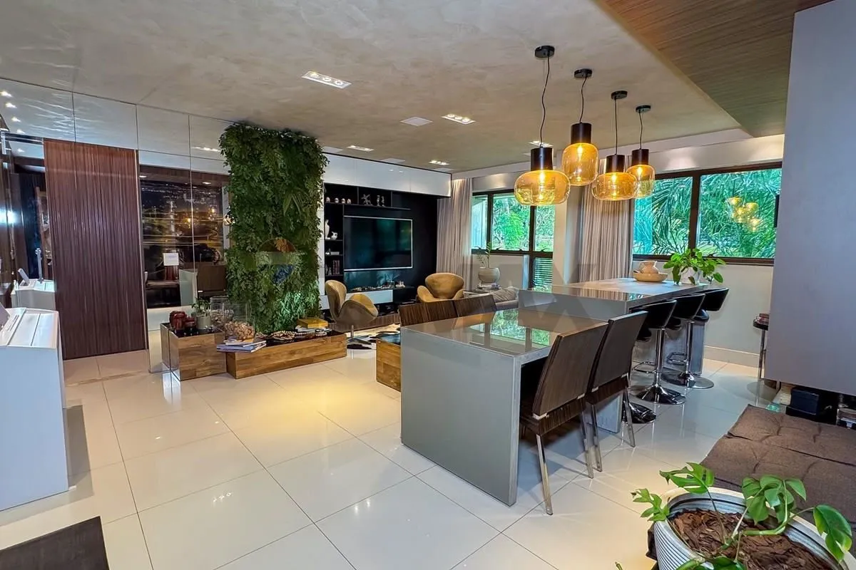 APARTAMENTO REFORMADO PELO ESTÚDIO ASSAZ | 127 M² | 3 QUARTOS | 2 SUÍTES | PRÉDI...