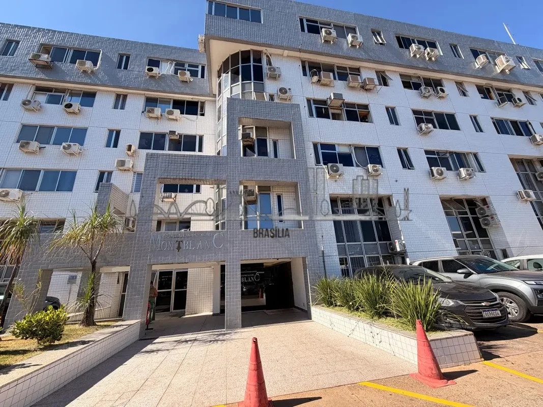 CENTRO EMPRESARIAL MONT BLANC – ASA SUL, Brasília, DF, 705/905 sul:**Aceita perm...